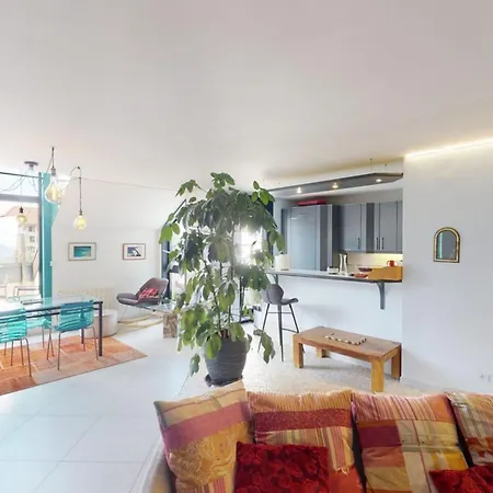 L'agathe-vieille Pietonne Apartment